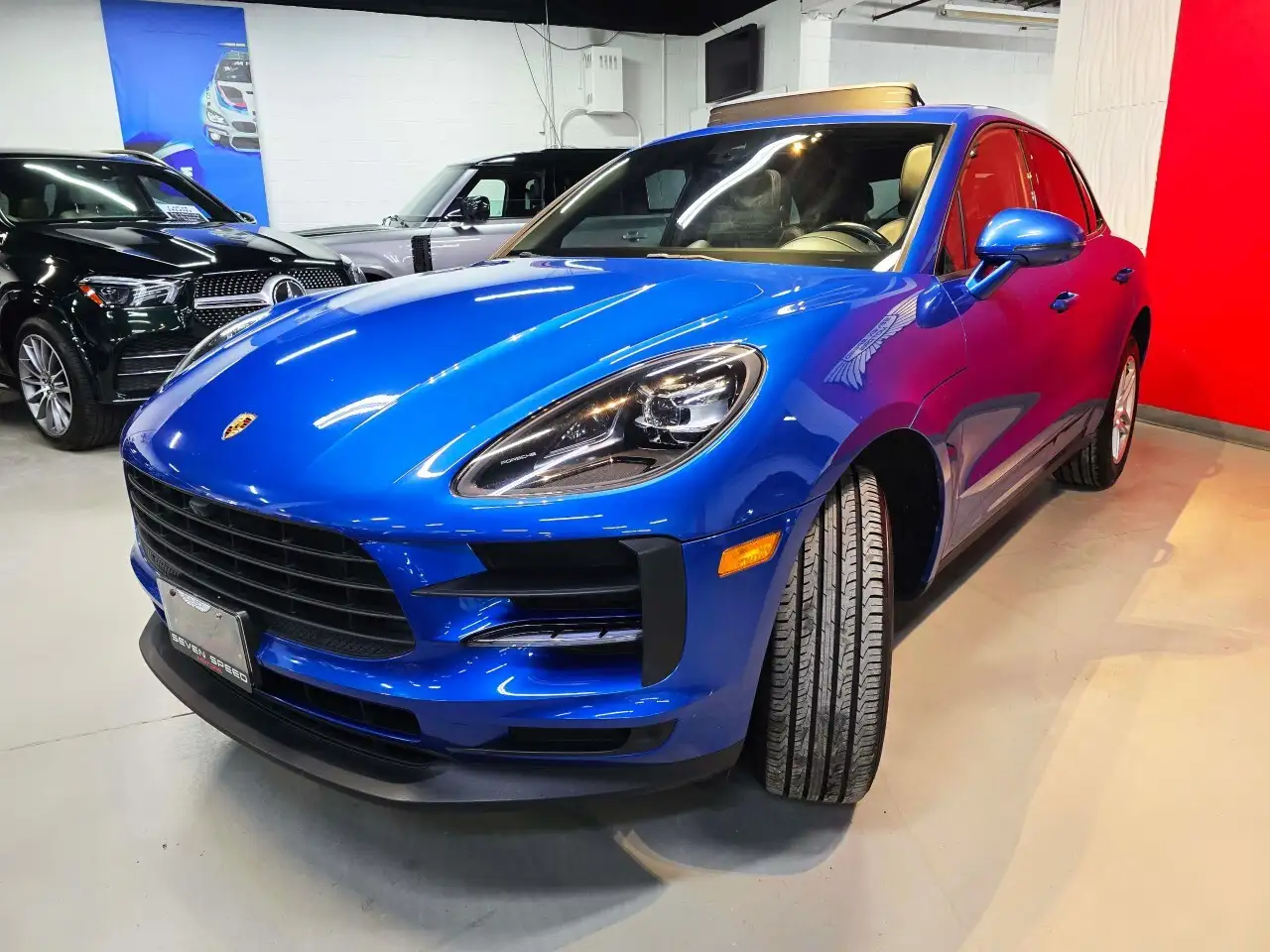 Porsche Macan снимка Porsche Macan