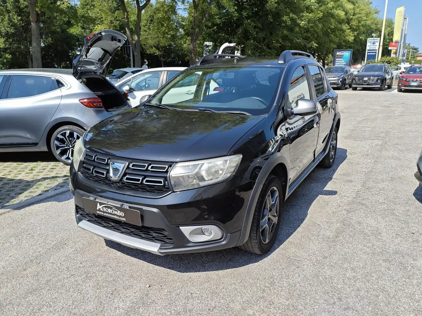 Dacia Sandero 0.9 TCe 12V T-GPL 90CV S&S Serie Speciale Brave - 1