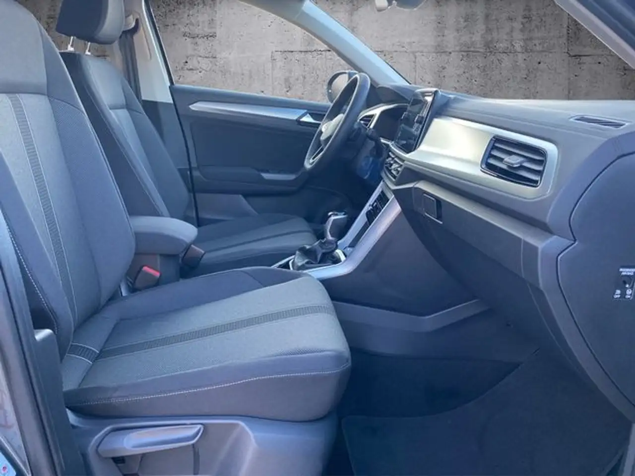 Volkswagen T-Roc 1.5 TSI Edition DSG AHK+LED+ACC+RFK+DAB 11