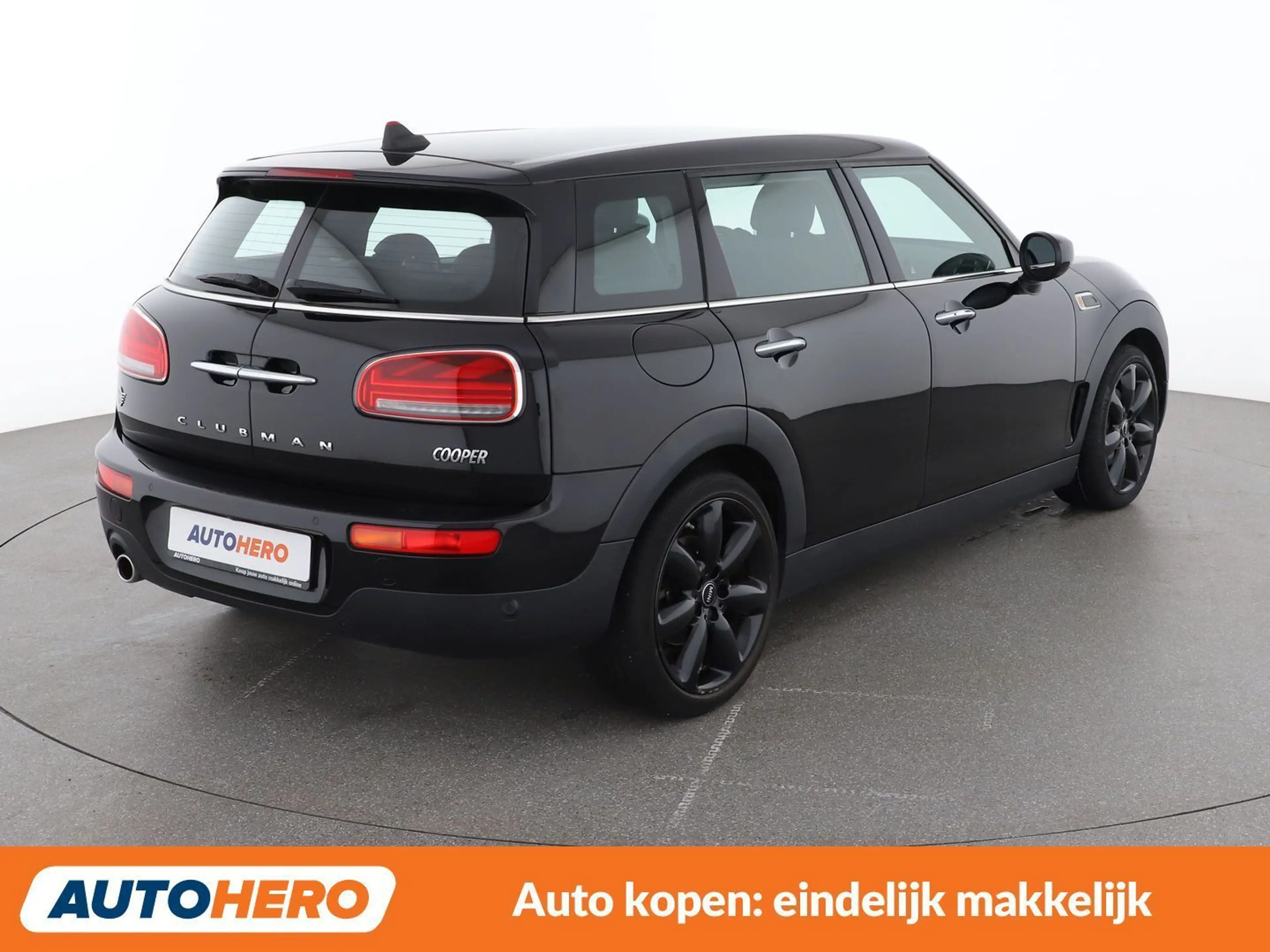 MINI Cooper Clubman Cooper — photo 6