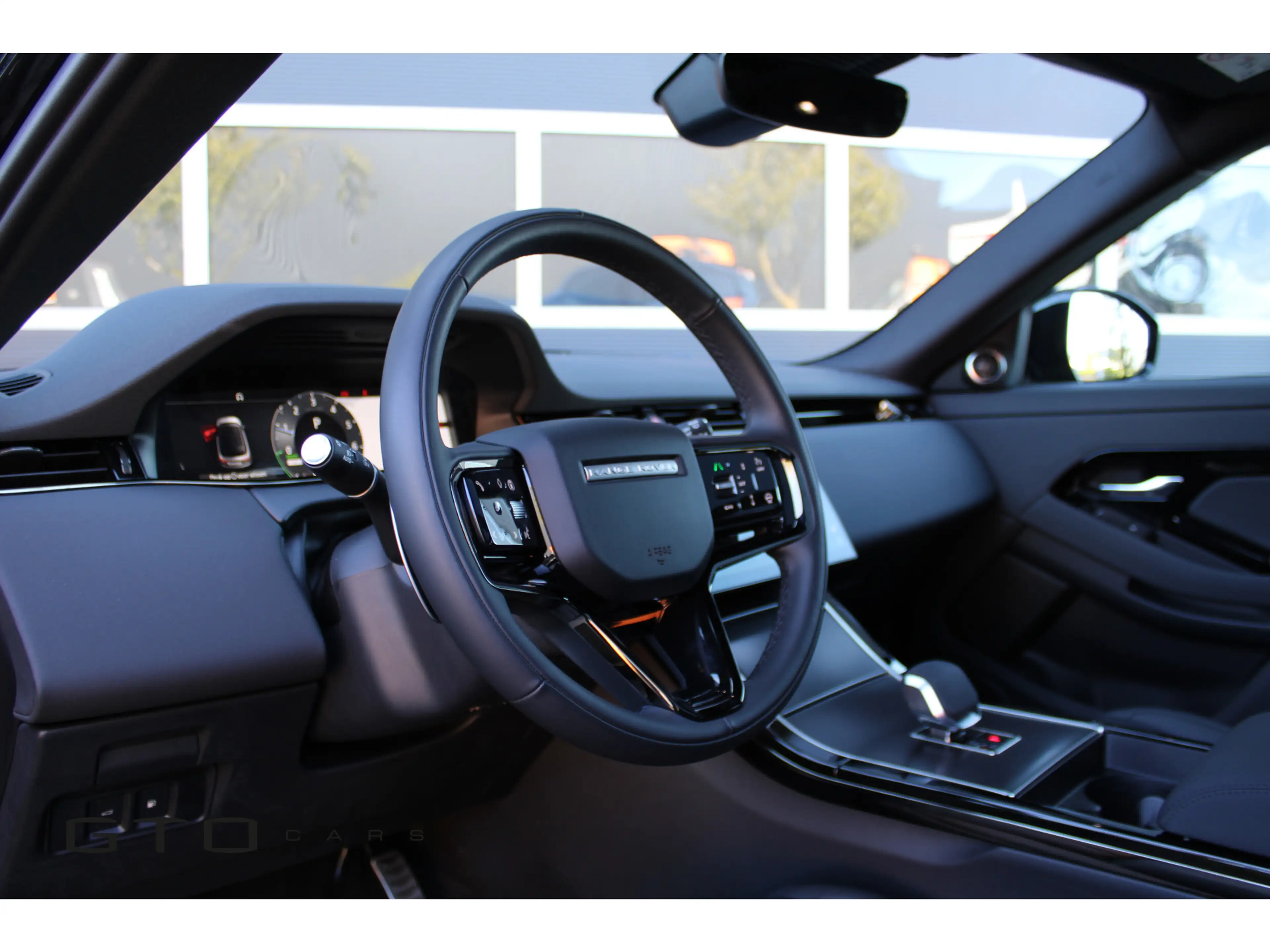 Land Rover Range Rover Evoque 1.5 P270e PHEV AWD R-Dynamic SE | Pano | Meridian — photo 23