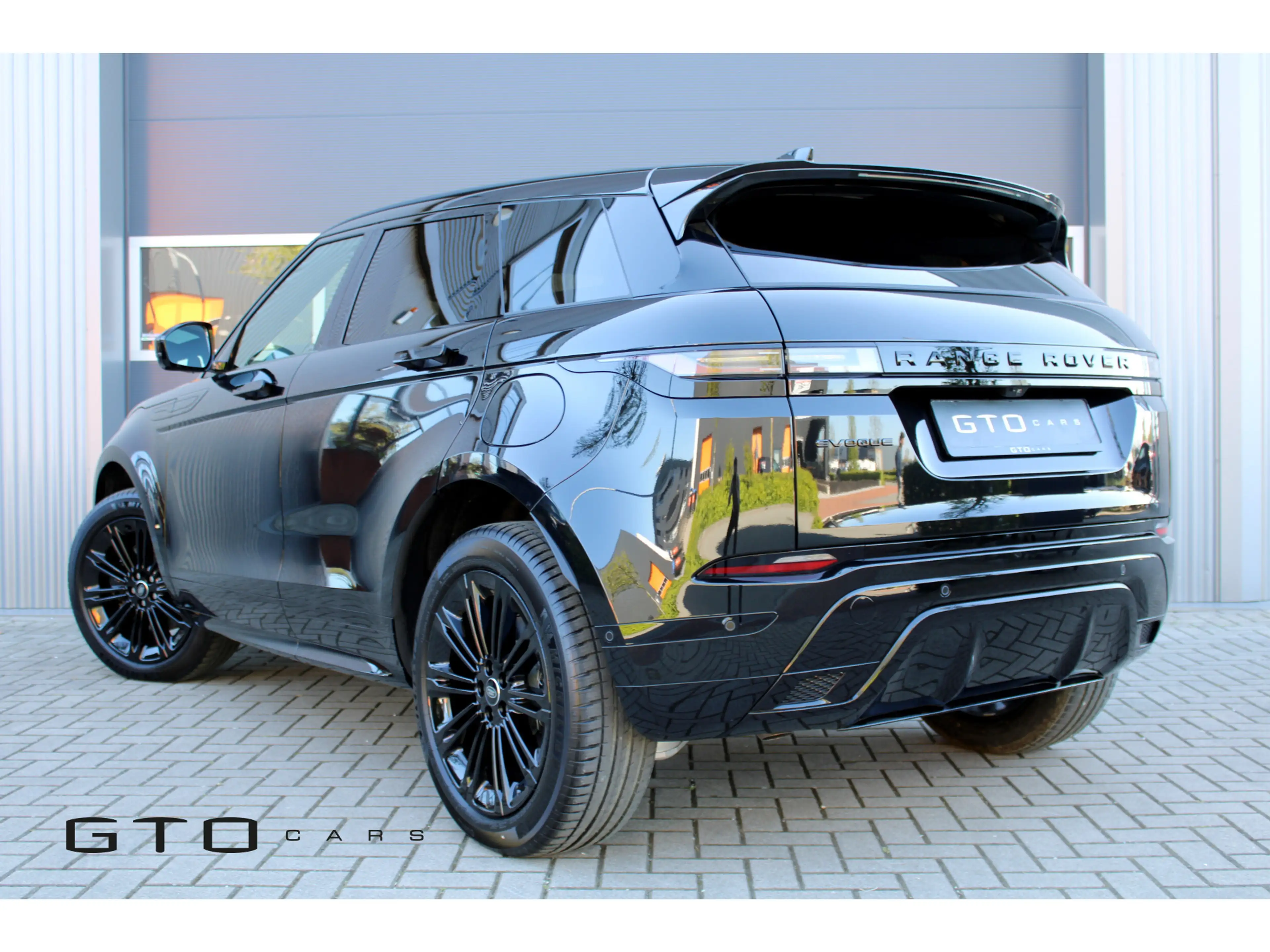Land Rover Range Rover Evoque 1.5 P270e PHEV AWD R-Dynamic SE | Pano | Meridian — photo 11