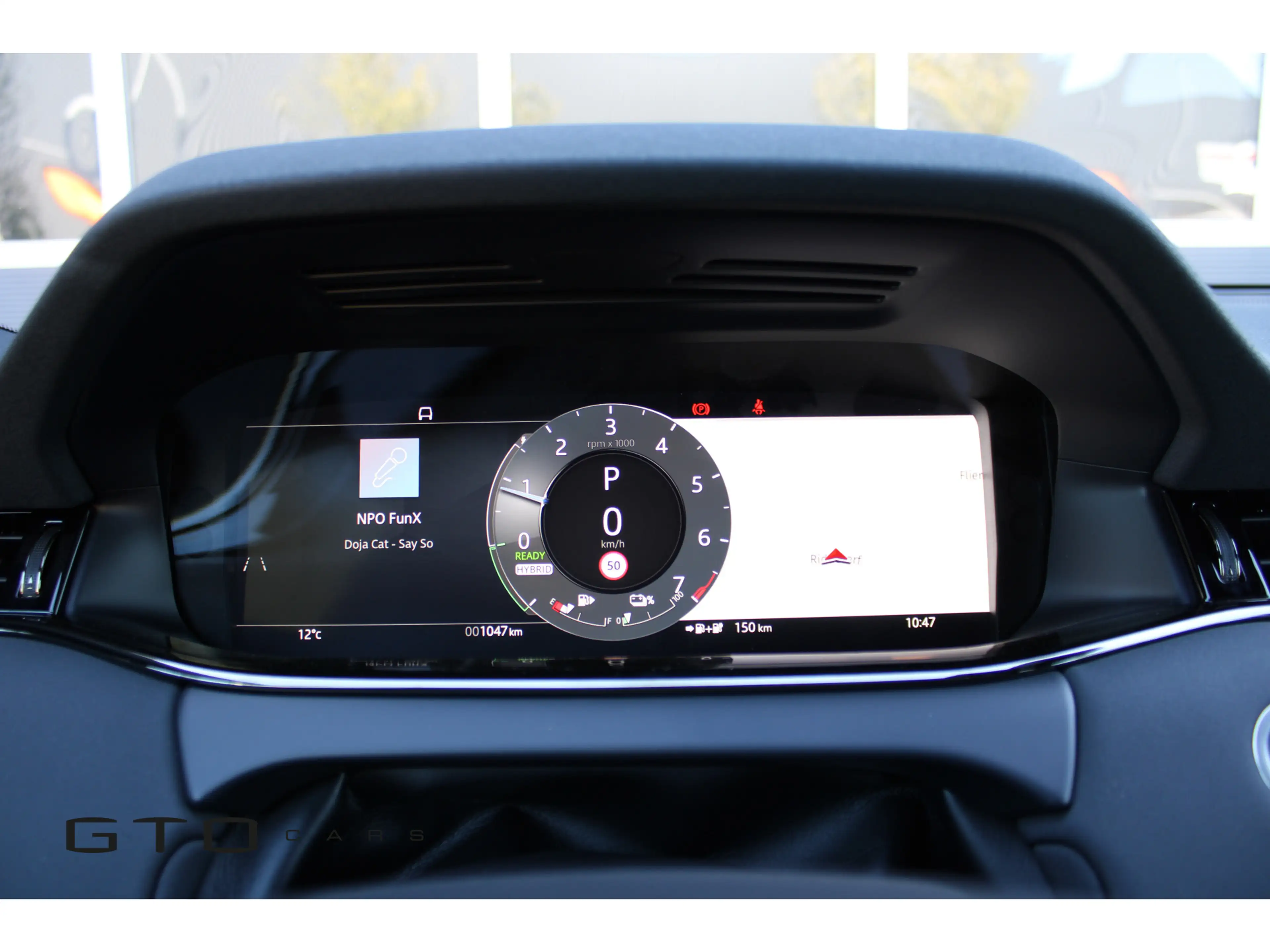 Land Rover Range Rover Evoque 1.5 P270e PHEV AWD R-Dynamic SE | Pano | Meridian — photo 25