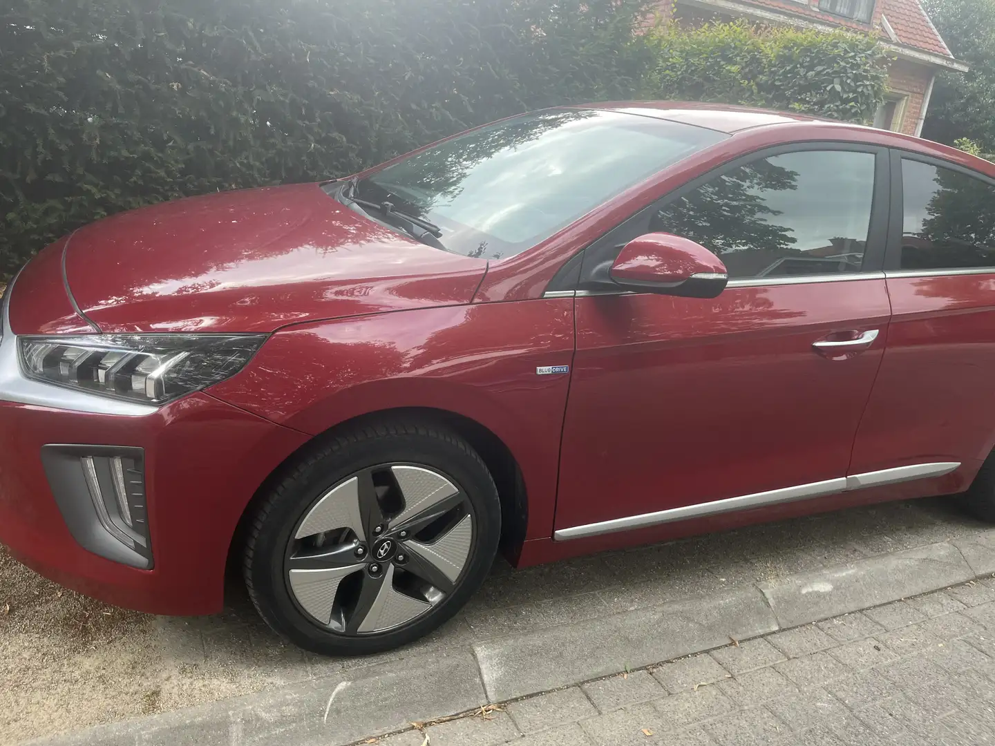 Hyundai IONIQ Hybrid 1.6 GDI Premium - 2