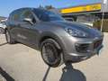 Porsche Cayenne II 3,0 Diesel Aut. ** Top/Leder/LED/AHV/Luftf/B... Grau - thumbnail 2