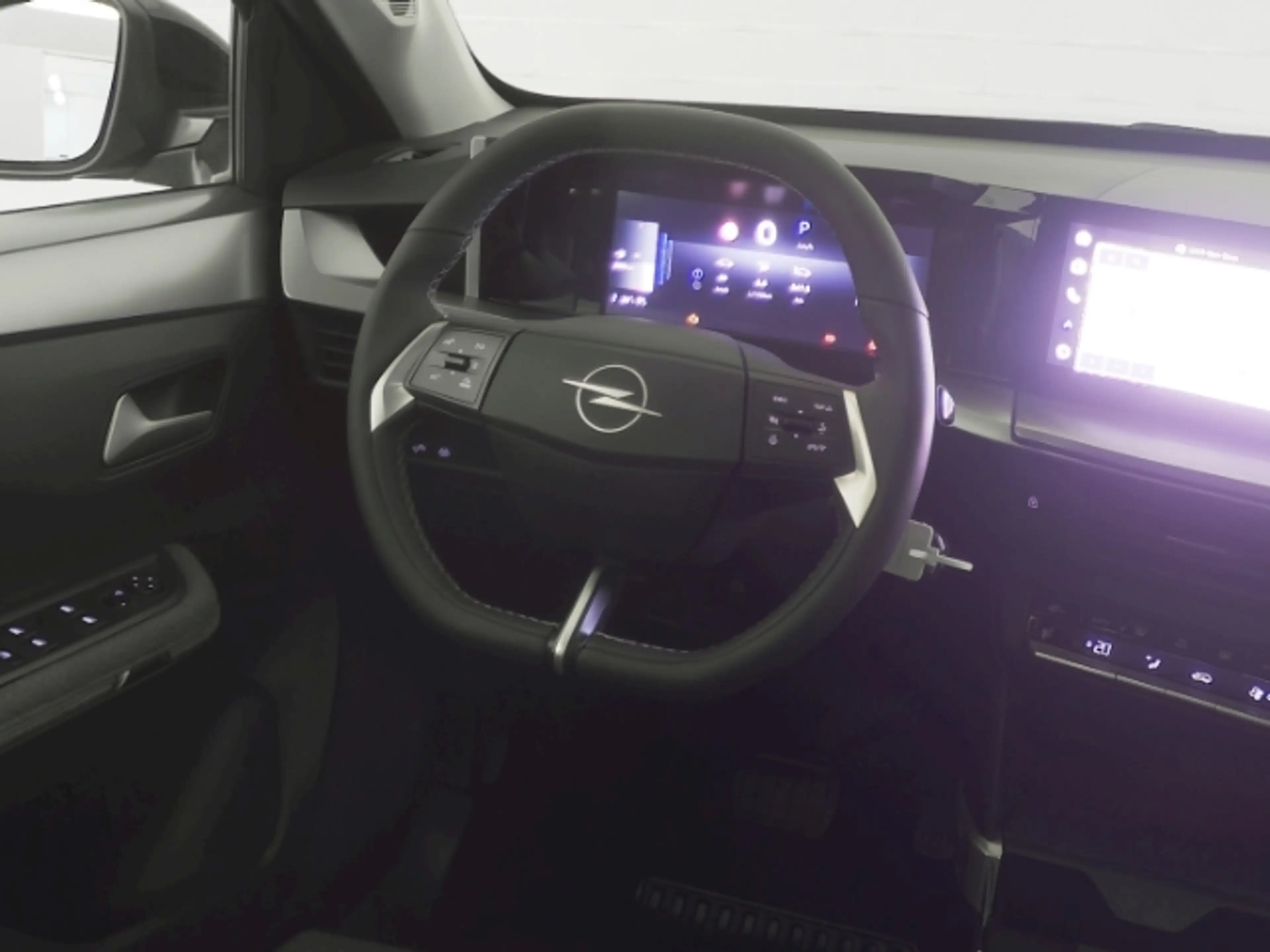 Opel Frontera C HYBRID GS eDCT+NAVI+RÜCKFAHRKAMERA+SITZ-/LENKRAD — photo 11