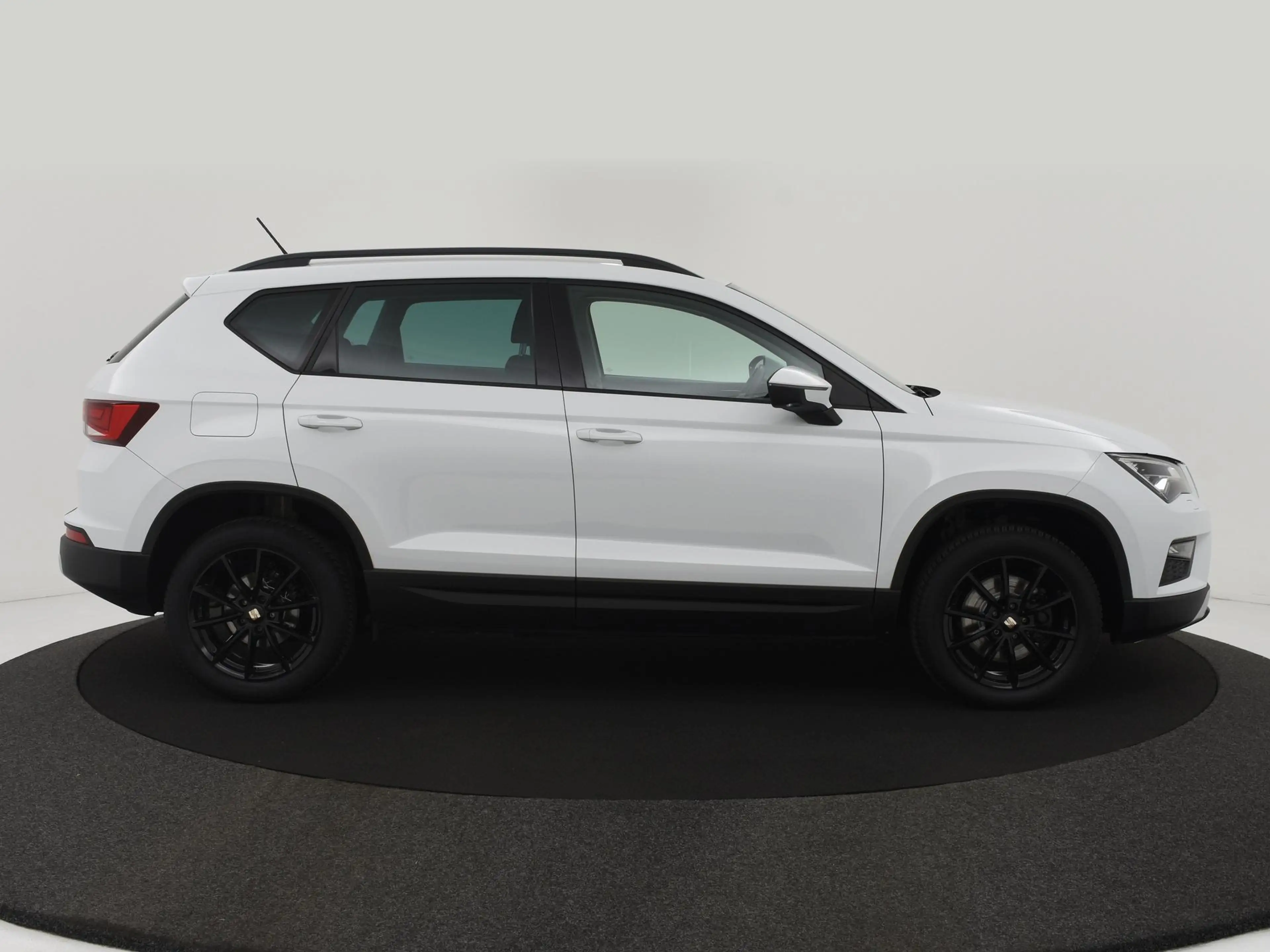 SEAT Ateca 1.0 EcoTSI Style TREKH|STOELVERW|CAMERA|LED|CLIMA| — photo 4