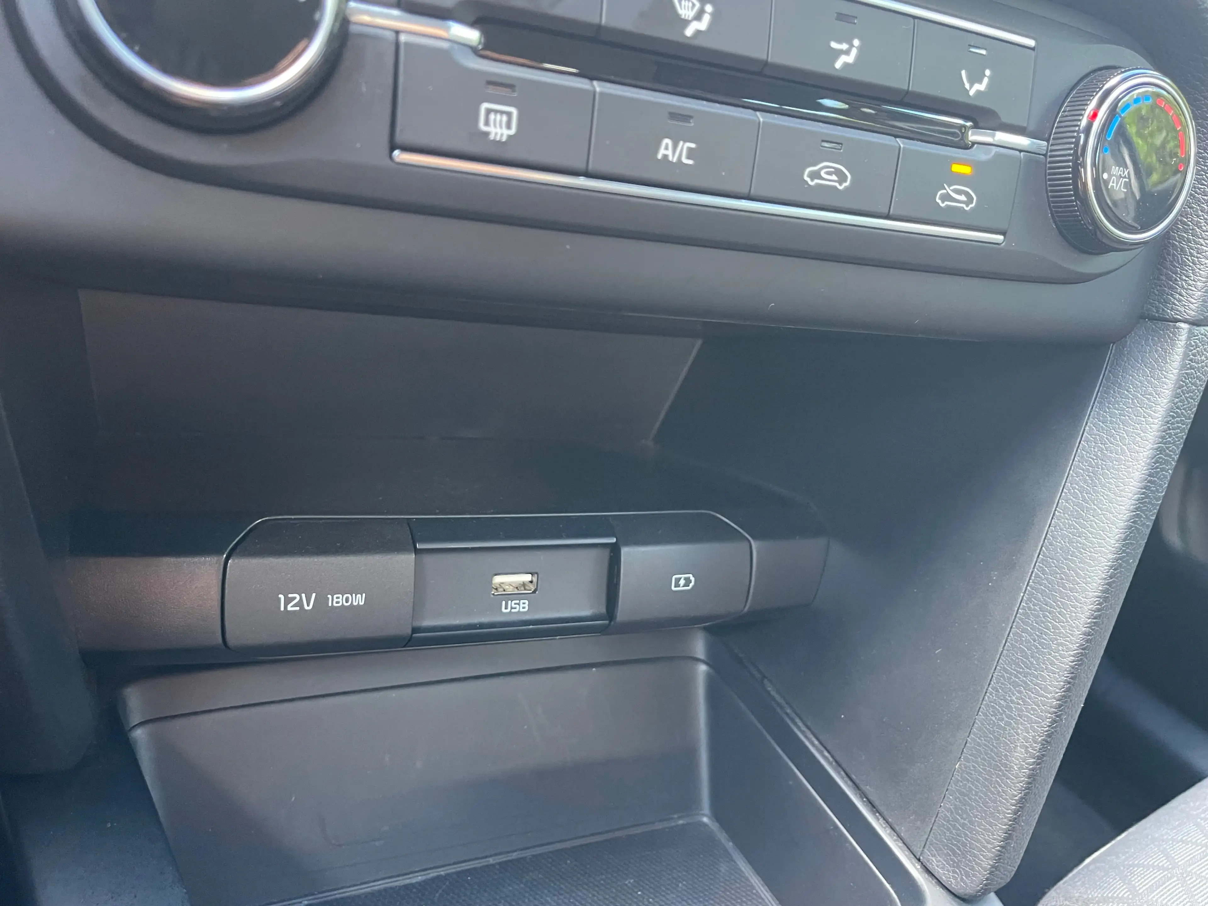 Kia Ceed / cee'd Ceed 1.0 T-GDi Navi Edition 1iere main — photo 13