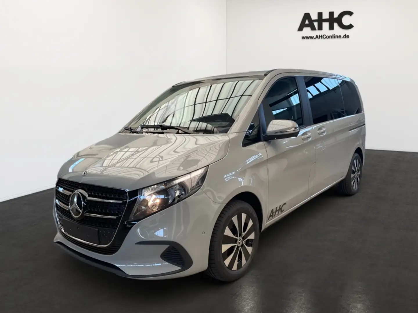 Mercedes-Benz V 220 d Kompakt ACC AUT Facelift Kam. KlimaA LM Gris - 1