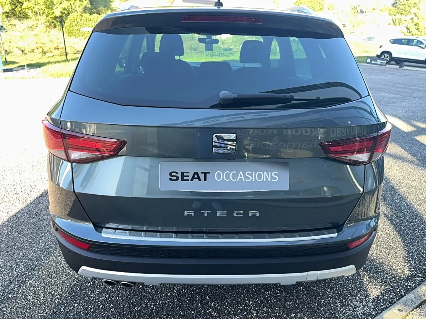 SEAT Ateca 2.0 TDI 150 ch Start/Stop DSG7 Xcellence Gris - 2