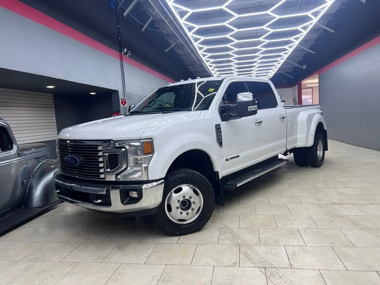 Ford F 350 снимка Ford F 350
