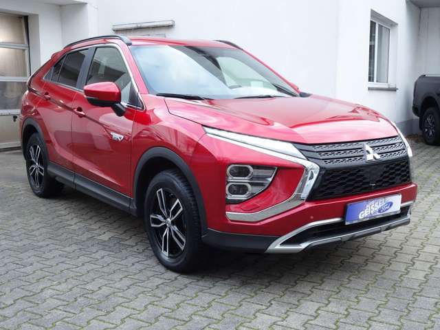 Imagine Mitsubishi Eclipse Cross Intro Edition PHEV 4WD NAVI