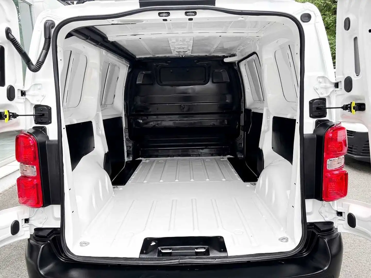 Peugeot Expert FURGON 1.6 HDI 95CV Bianco - 2