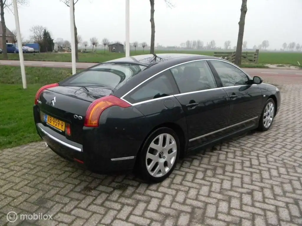 Citroen C6 2007 из Европы — купить под ключ