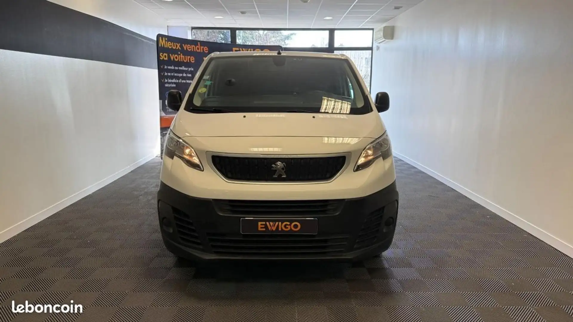 Peugeot Expert VU FOURGON 1.5 BLUEHDI 102ch L1 M COMPACT PRO STAR Fehér - 2