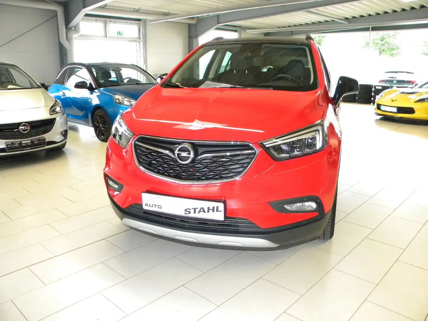 Opel Mokka X Color Innovation mit 1600kg Anhängelast Rojo - 2