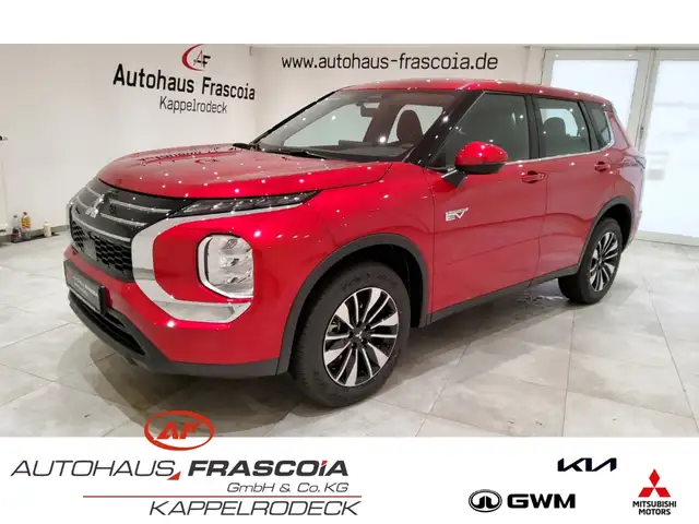 Mitsubishi Outlander 2.4 Diamant/Basis 4WD Navi PDC 360 grad Kam. Apple