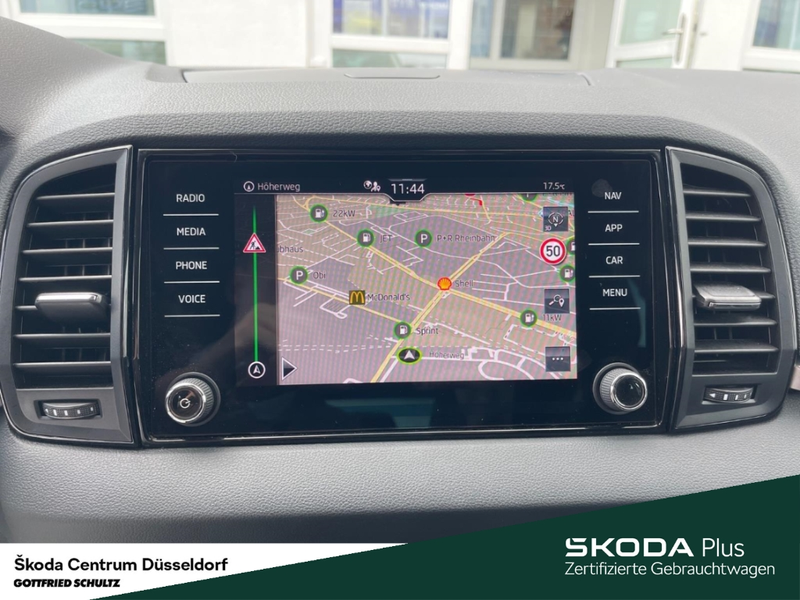 Skoda Karoq Drive 1.0 TSI 116 PS 6 Gang Anhängekupplung Matrix — photo 15