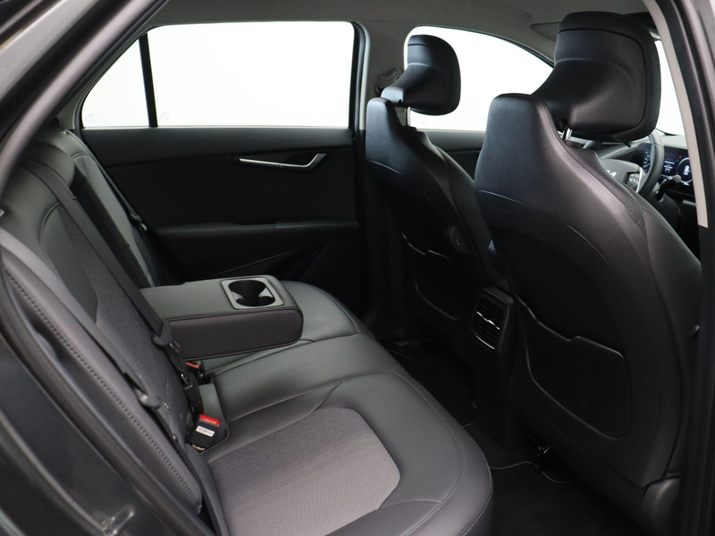 Kia e-Niro EV DynamicLine 64.8 kWh | SOH 98.5% | achteruitrij — photo 9