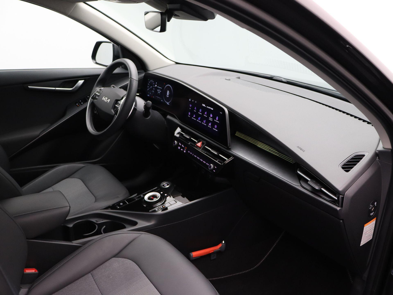 Kia e-Niro EV DynamicLine 64.8 kWh | SOH 98.5% | achteruitrij — photo 13