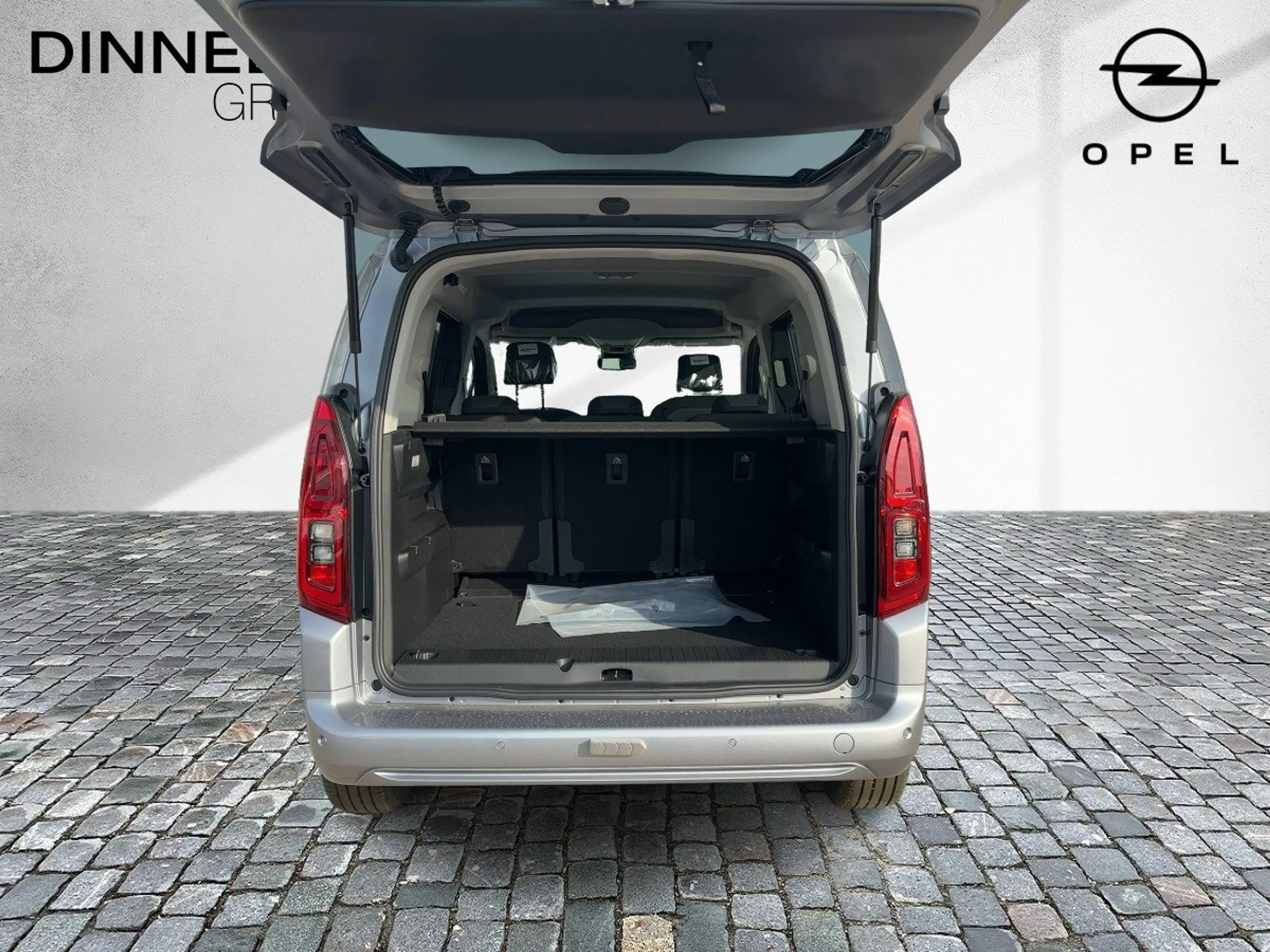 Opel Combo Edition 1.5 Diesel  MT-6 S/S Winterp. — photo 8