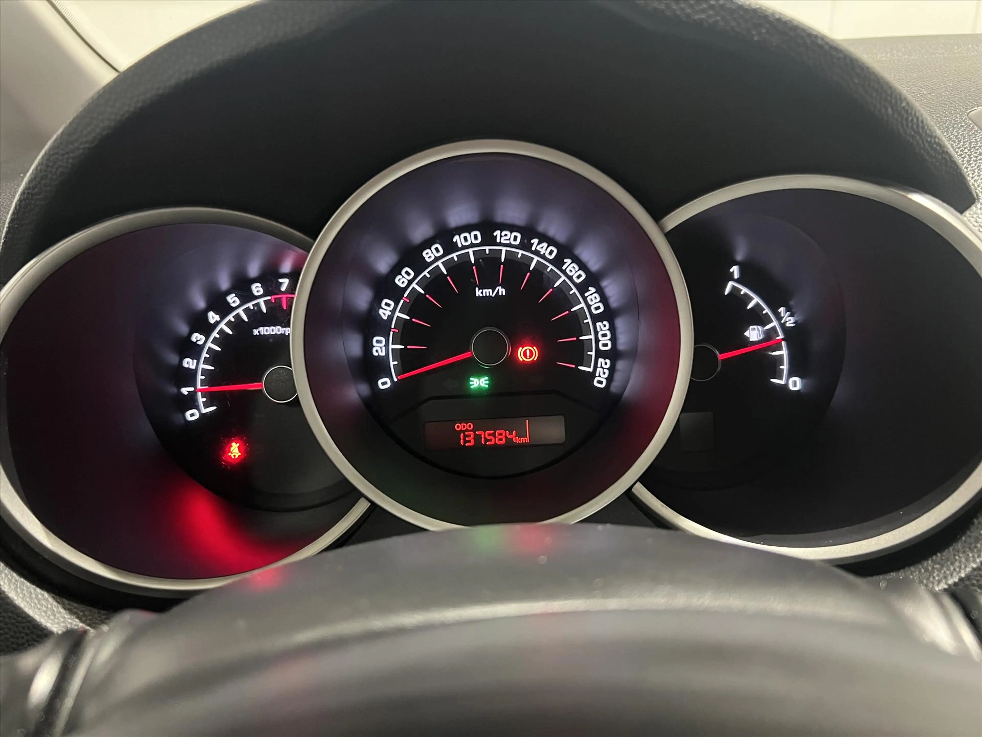 Kia Venga 1.6 CVVT 124pk, Navi, Camera, Clima, Cruise, Trekh — photo 13