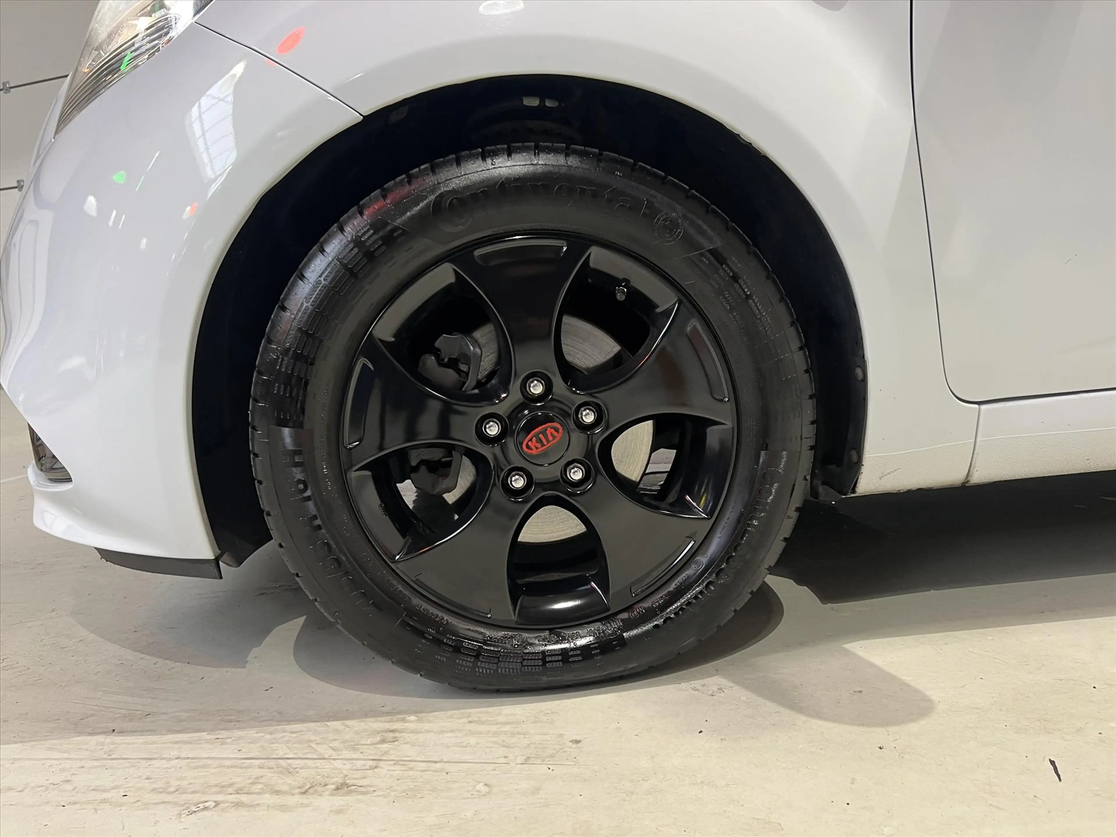 Kia Venga 1.6 CVVT 124pk, Navi, Camera, Clima, Cruise, Trekh — photo 8