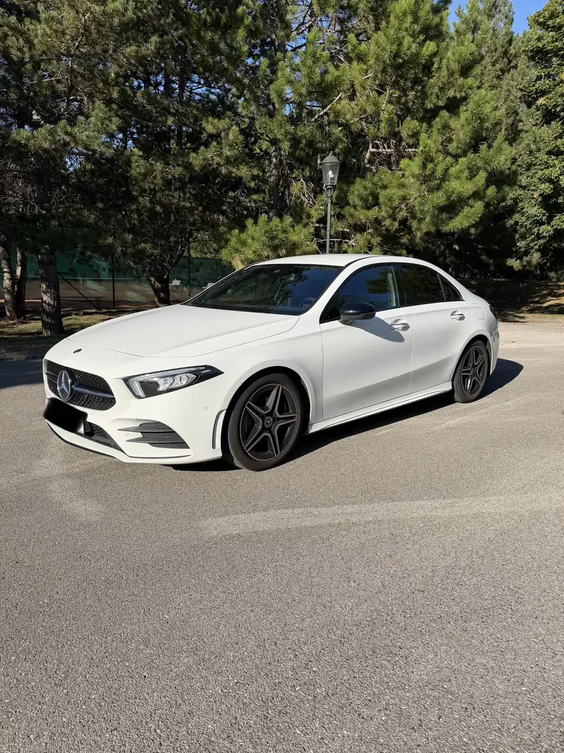 Mercedes-Benz A 200 d Limousine - 1