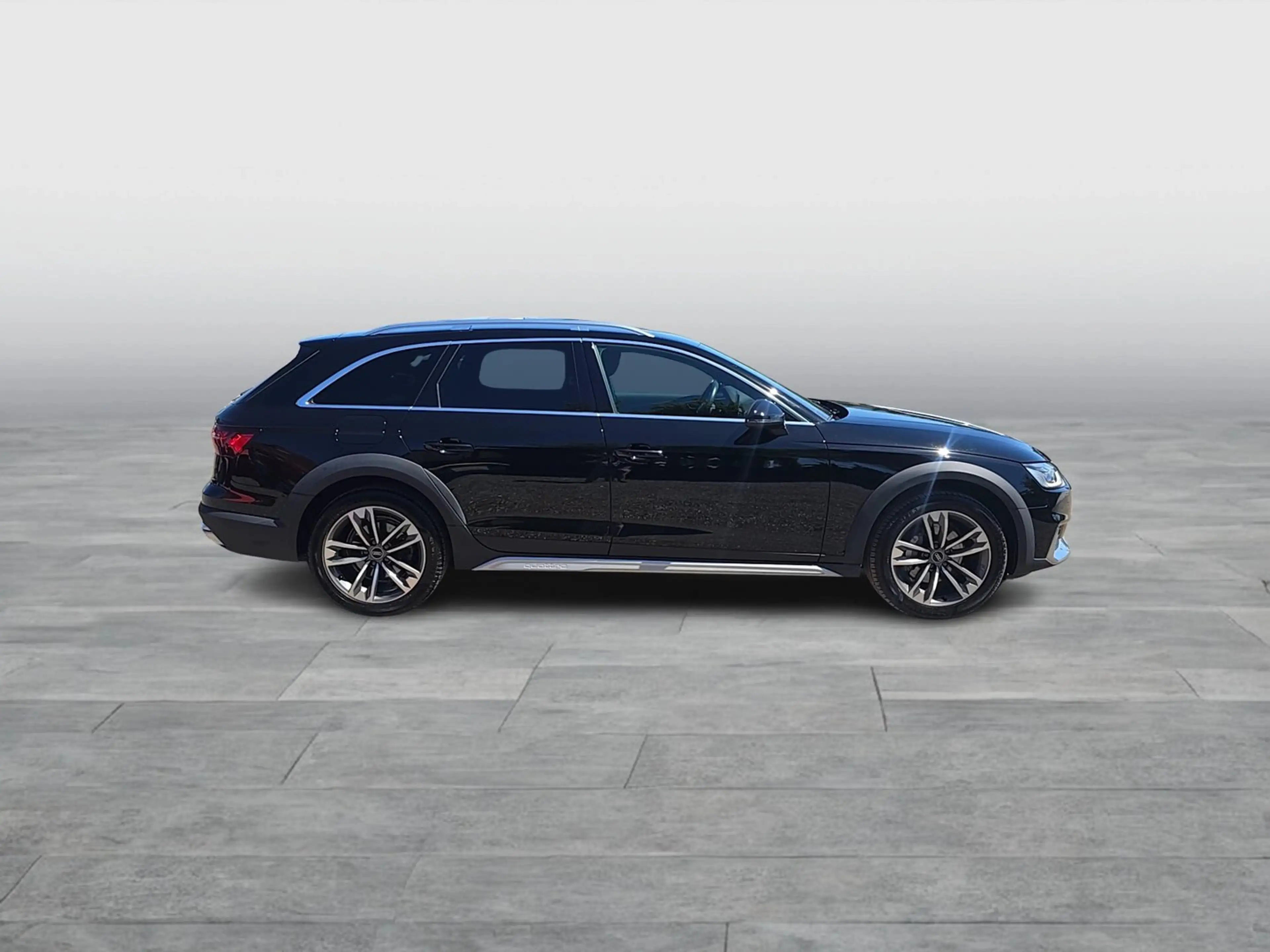 Audi A4 allroad 40 TDI quattro — photo 5