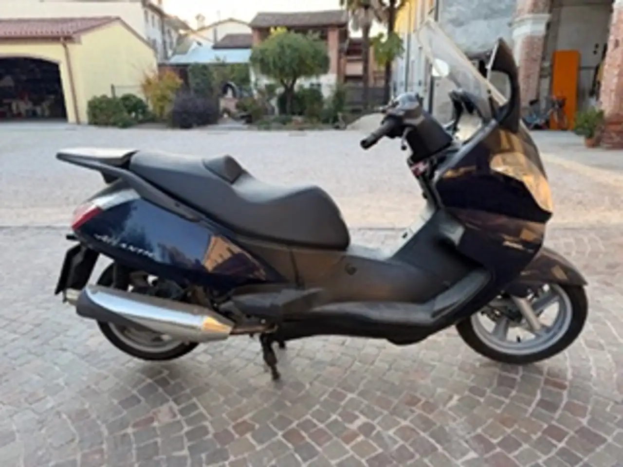 Aprilia Atlantic 500