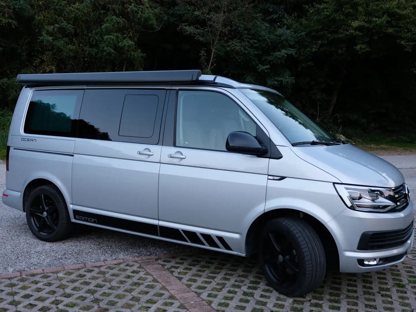 Volkswagen T6 California Ocean Argento - 1