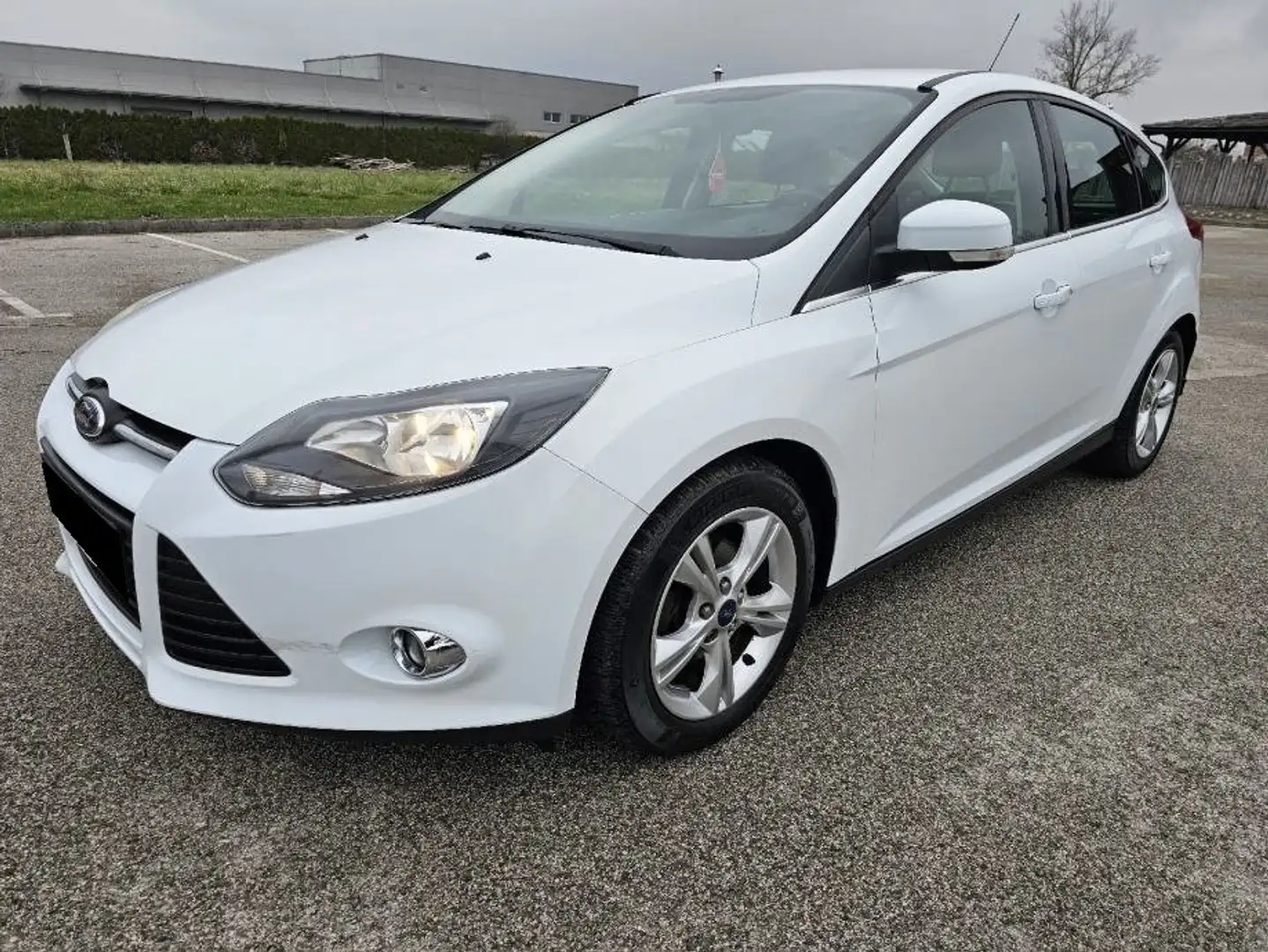 Ford Focus Focus 1.0 EcoBoost ECOnetic Tech. Edition Wit - 1