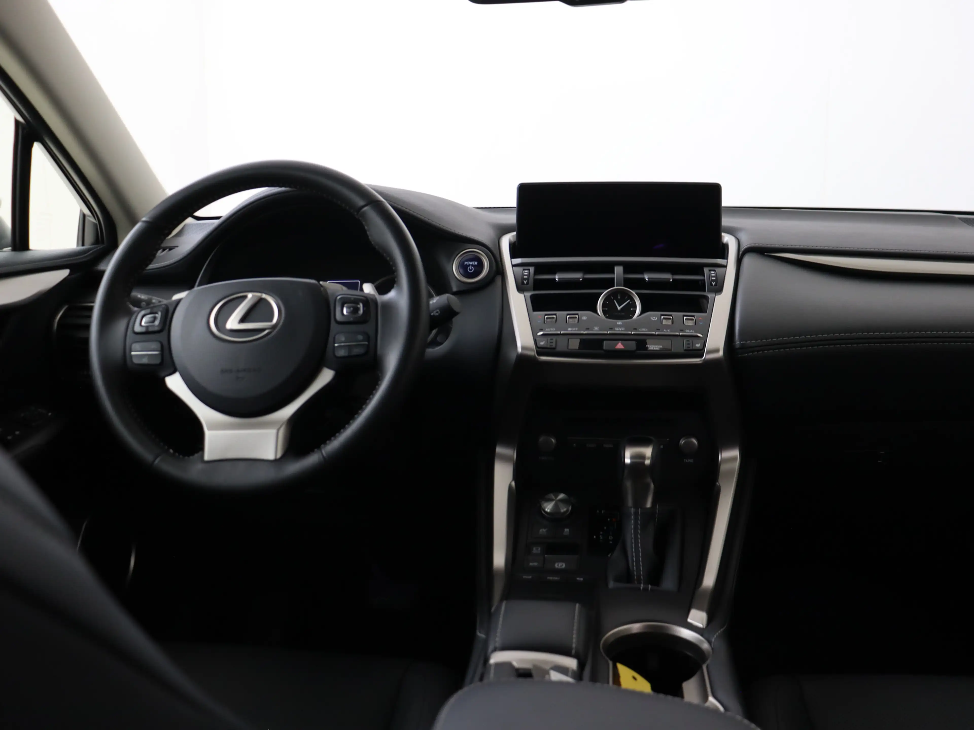 Lexus NX 300h AWD Business Line | Schuif/kantel Dak | Lederen be — photo 4