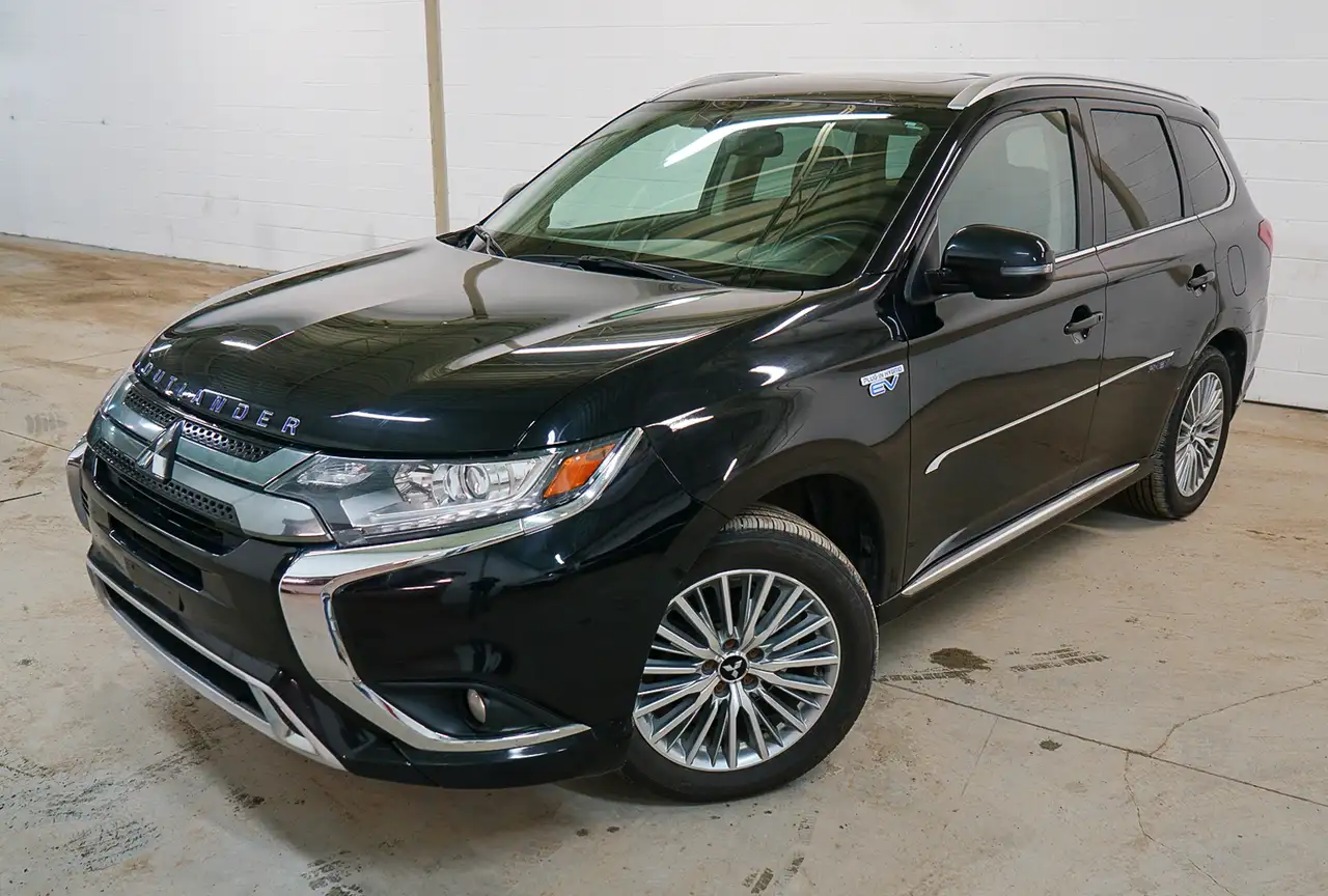 Mitsubishi Outlander снимка Mitsubishi Outlander