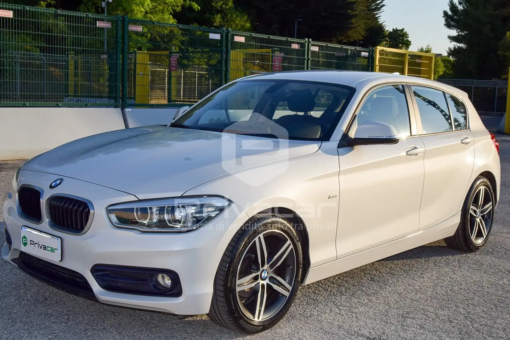 BMW 116 116d 5p. Sport Wit - 1