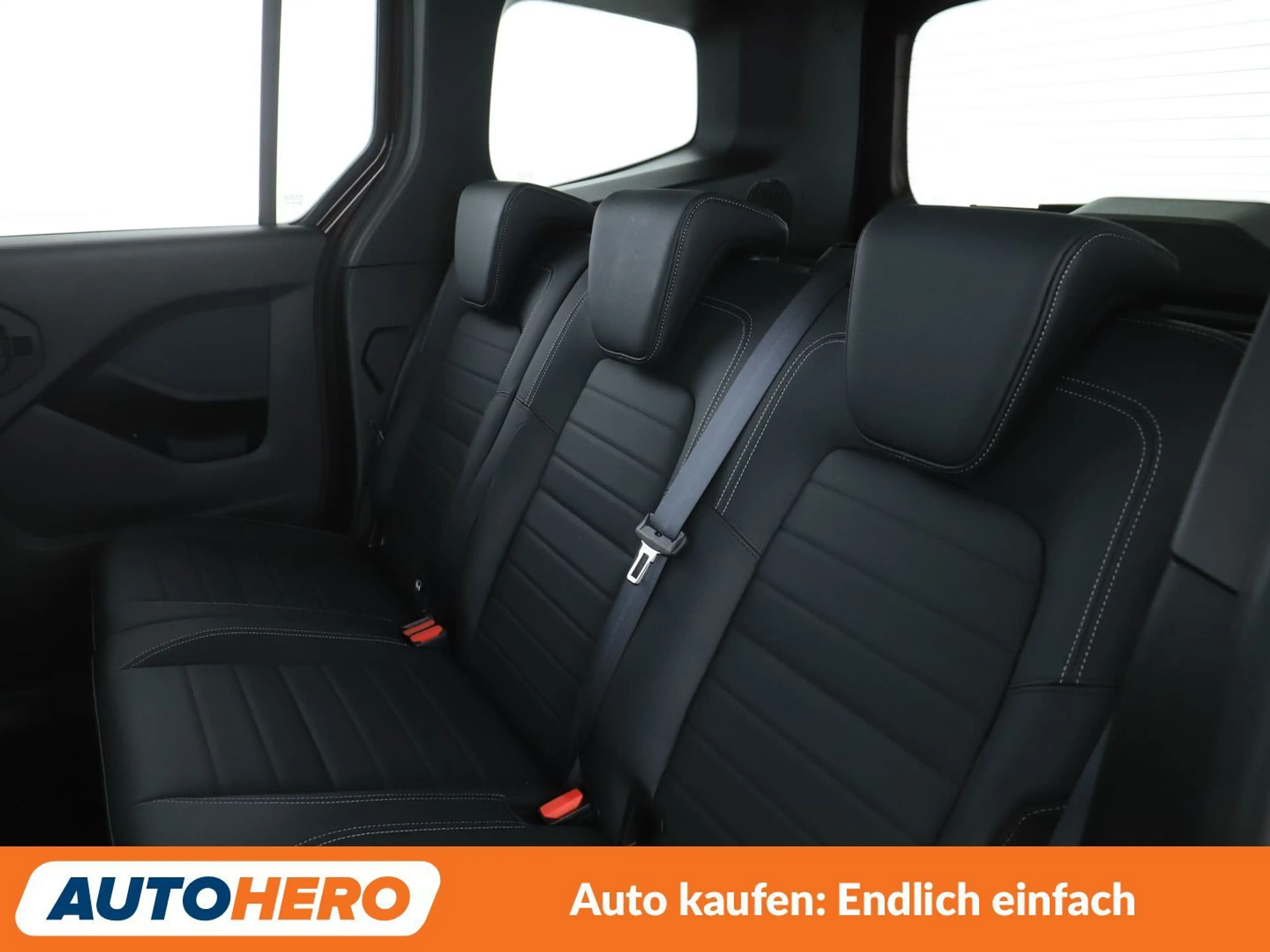 Mercedes-Benz T-Class T 180 Progressive Aut.*NAVI*LED*TEMPO*CAM*PDC*SHZ* — photo 14