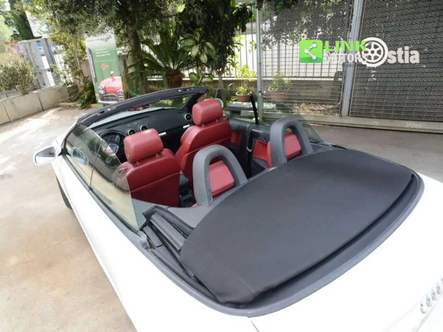 Audi A3 Cabrio 2.0 TDI F.AP. S tronic Ambition Wit - 1