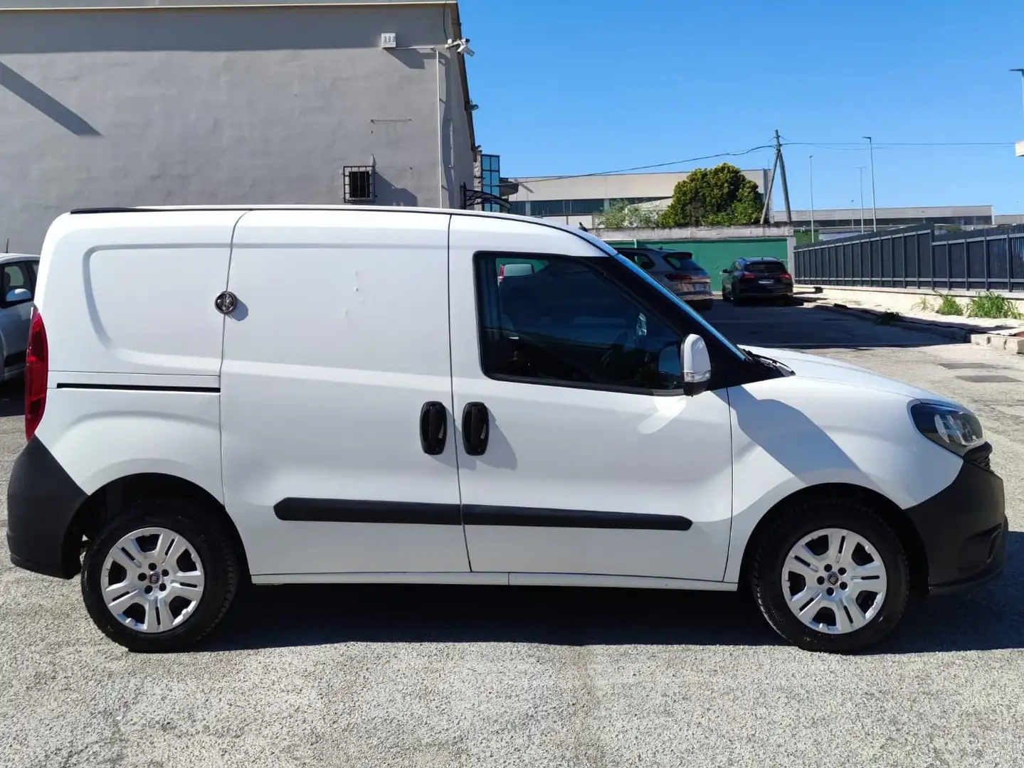 Fiat Doblo 1.3 M-JET 95CV FURGONE SX 3 POSTI- 2019 Biały - 2