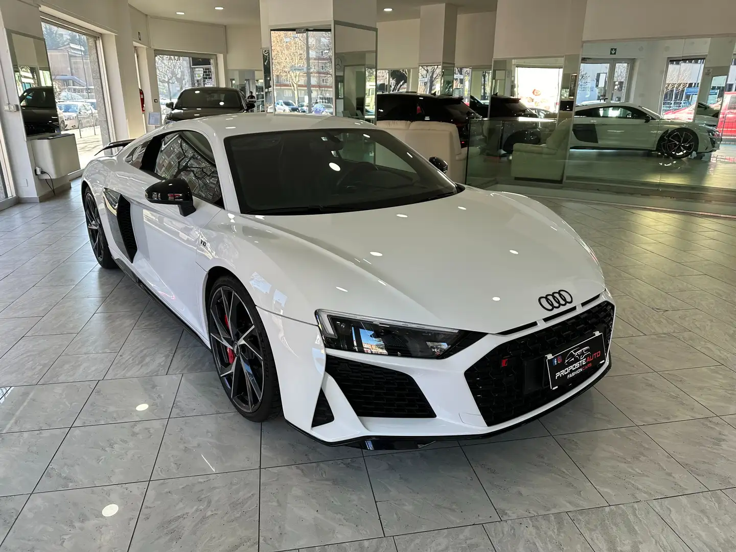 Audi R8 Coupe 5.2 V10 Performance quattro 620cv s tronic Bianco - 2