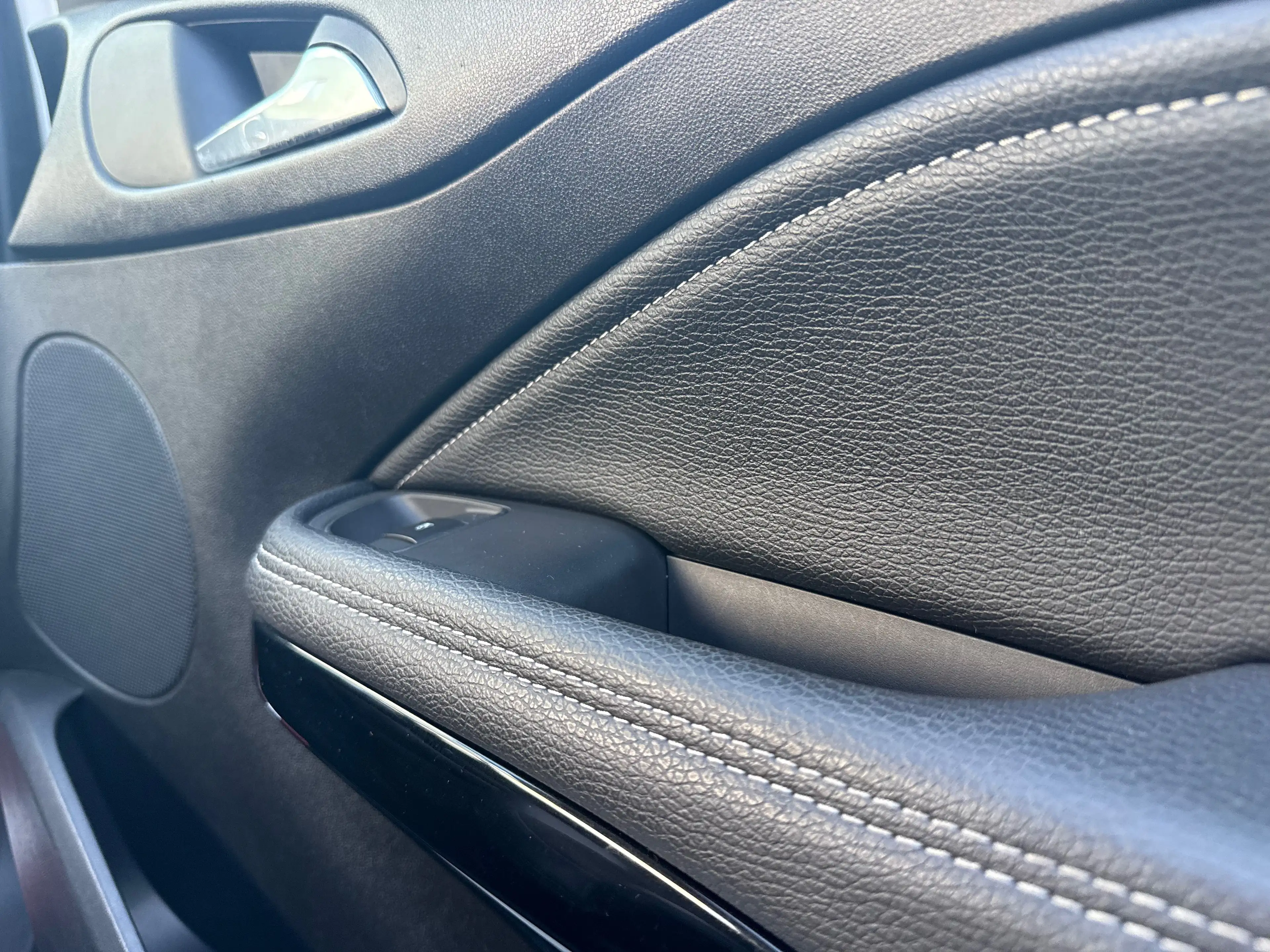 Opel Adam Adam Rocks 1.4i SUPERBE ETAT — photo 10