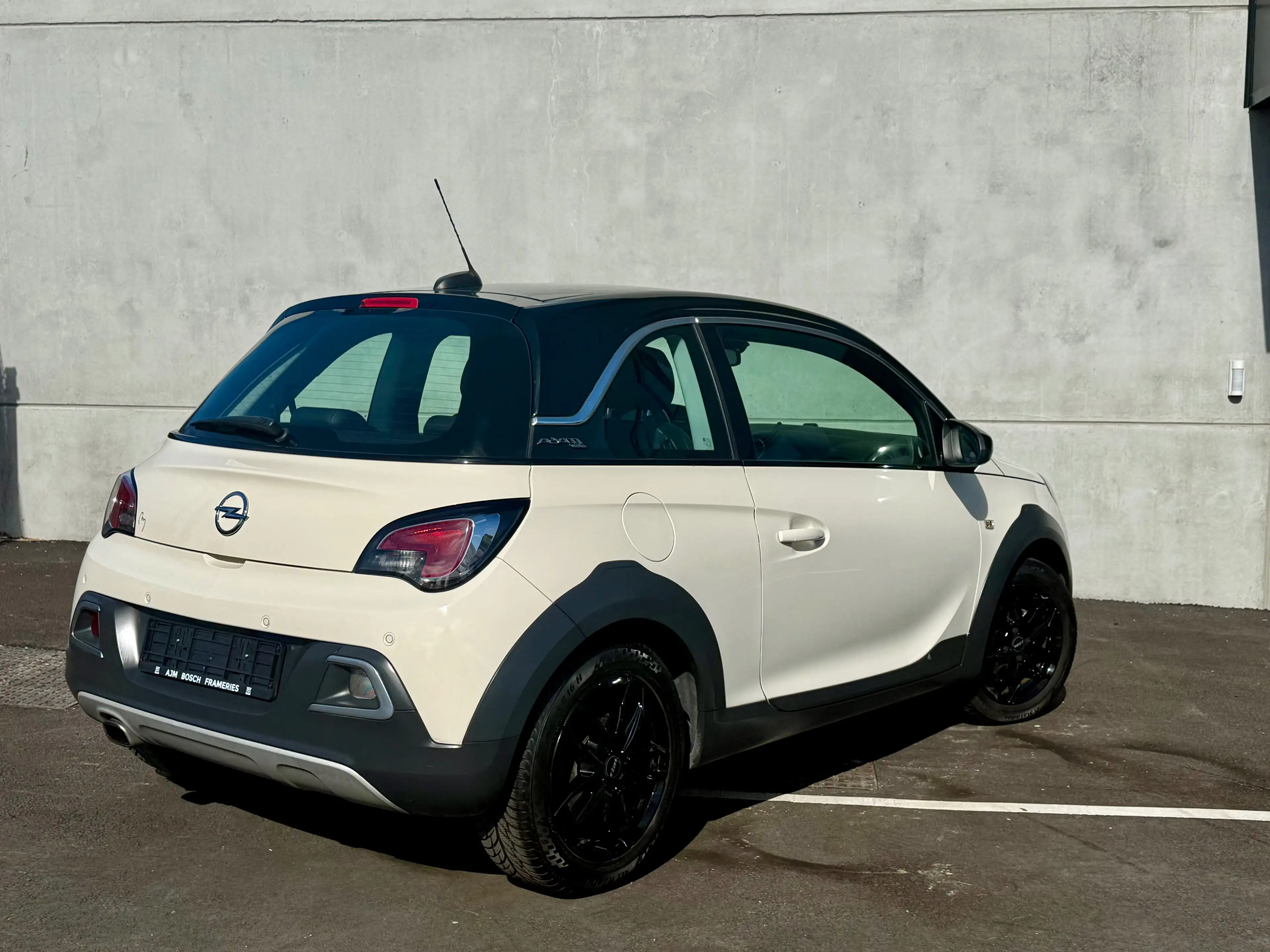 Opel Adam Adam Rocks 1.4i SUPERBE ETAT — photo 5