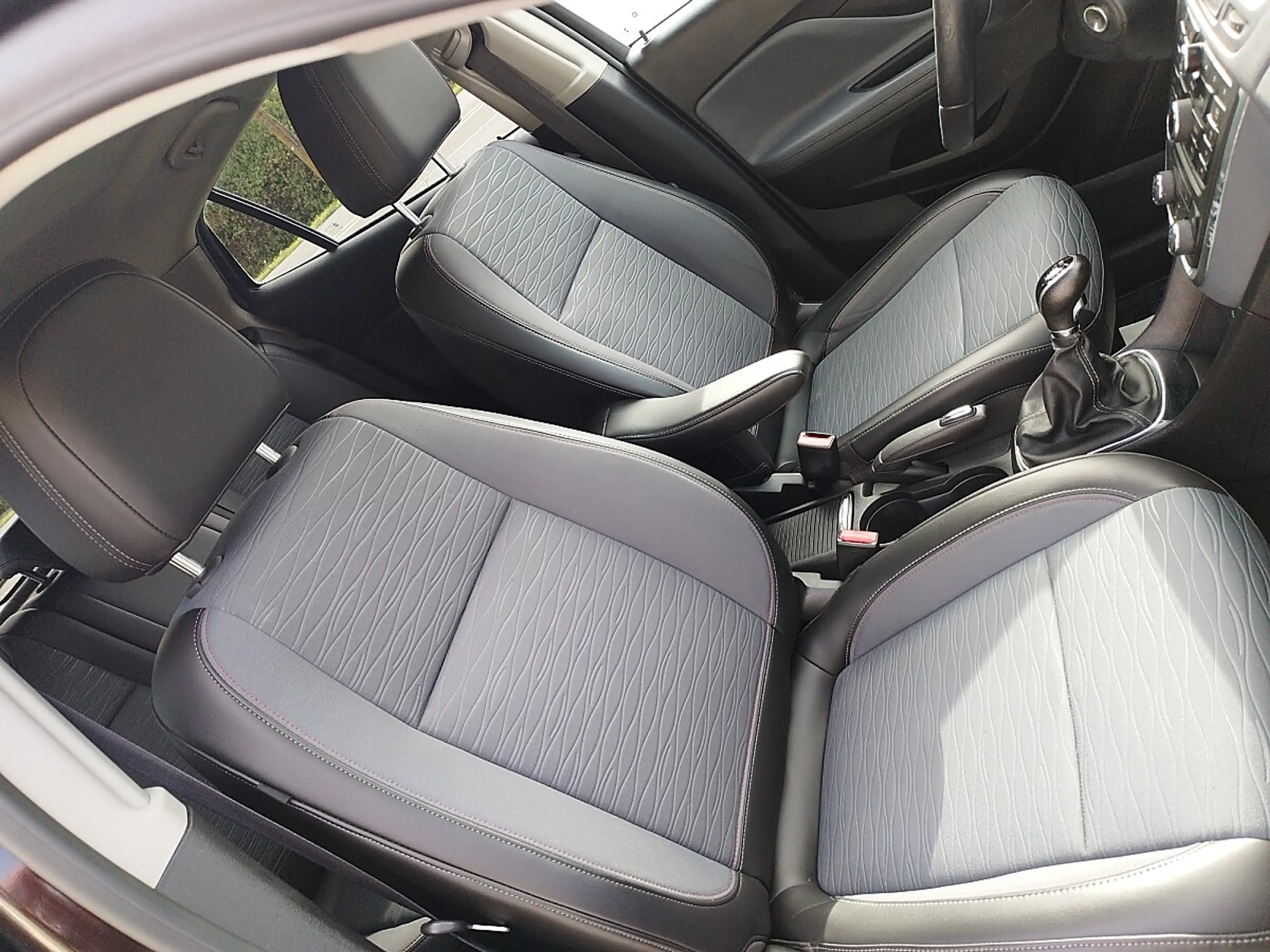 Opel Mokka X 1,4 Turbo, Allrad 4x4*Neues Pickerl* — photo 11