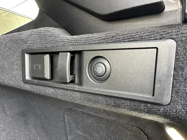 BMW 320 d xDrive Touring M-Paket Aut. Ansicht 9