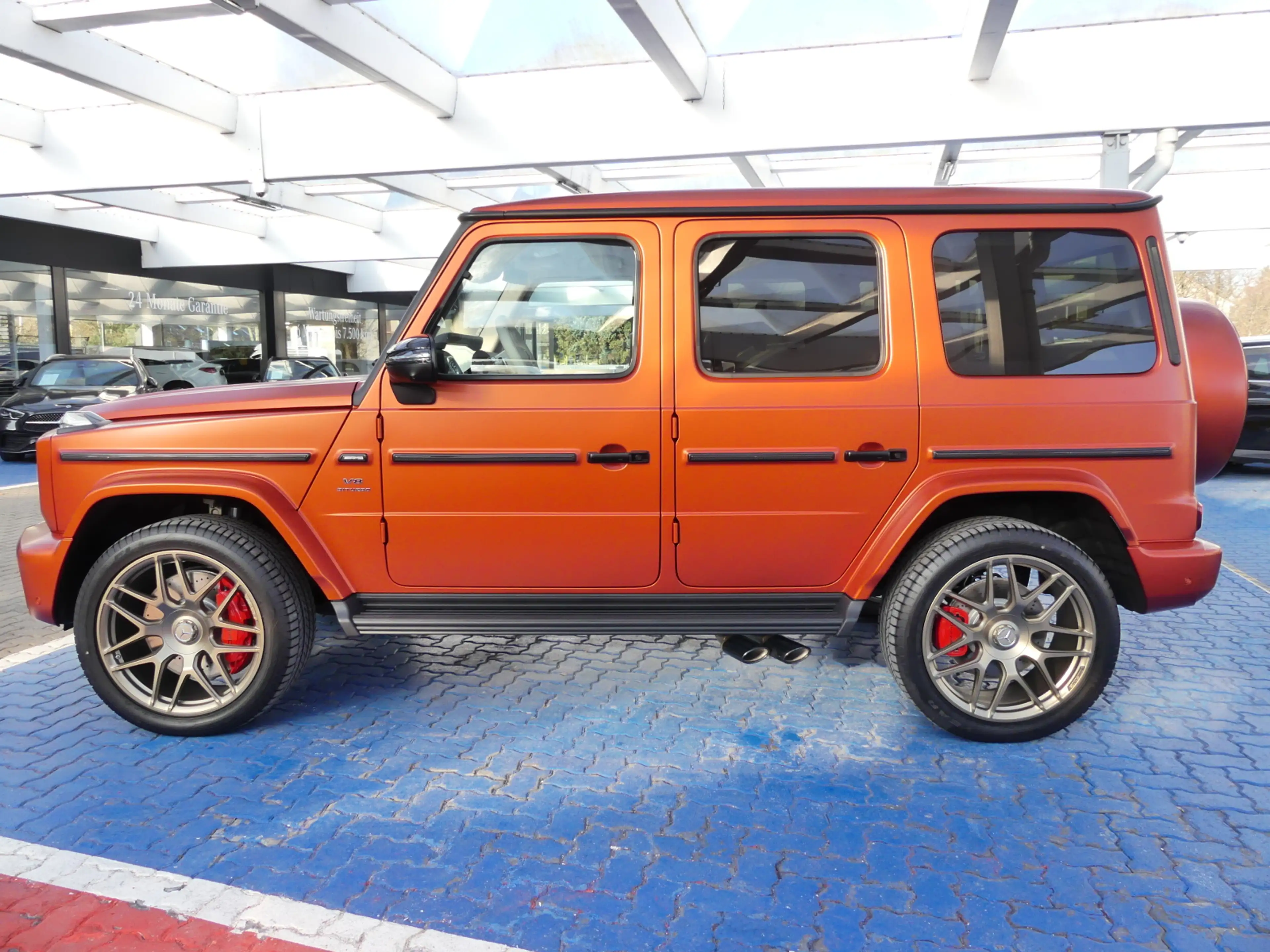 Mercedes-Benz G 63 AMG G 63 AMG +VollAusstattung+Holzboden+G-Maufaktur+ — photo 3