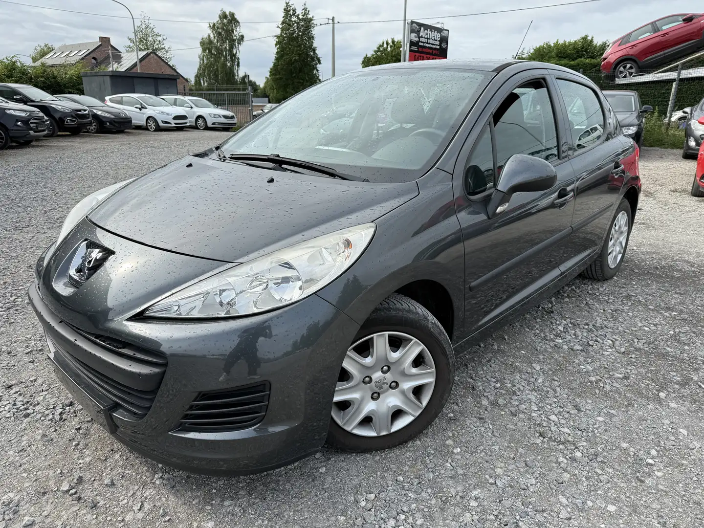Peugeot 207 1.4 HDi Urban - 1
