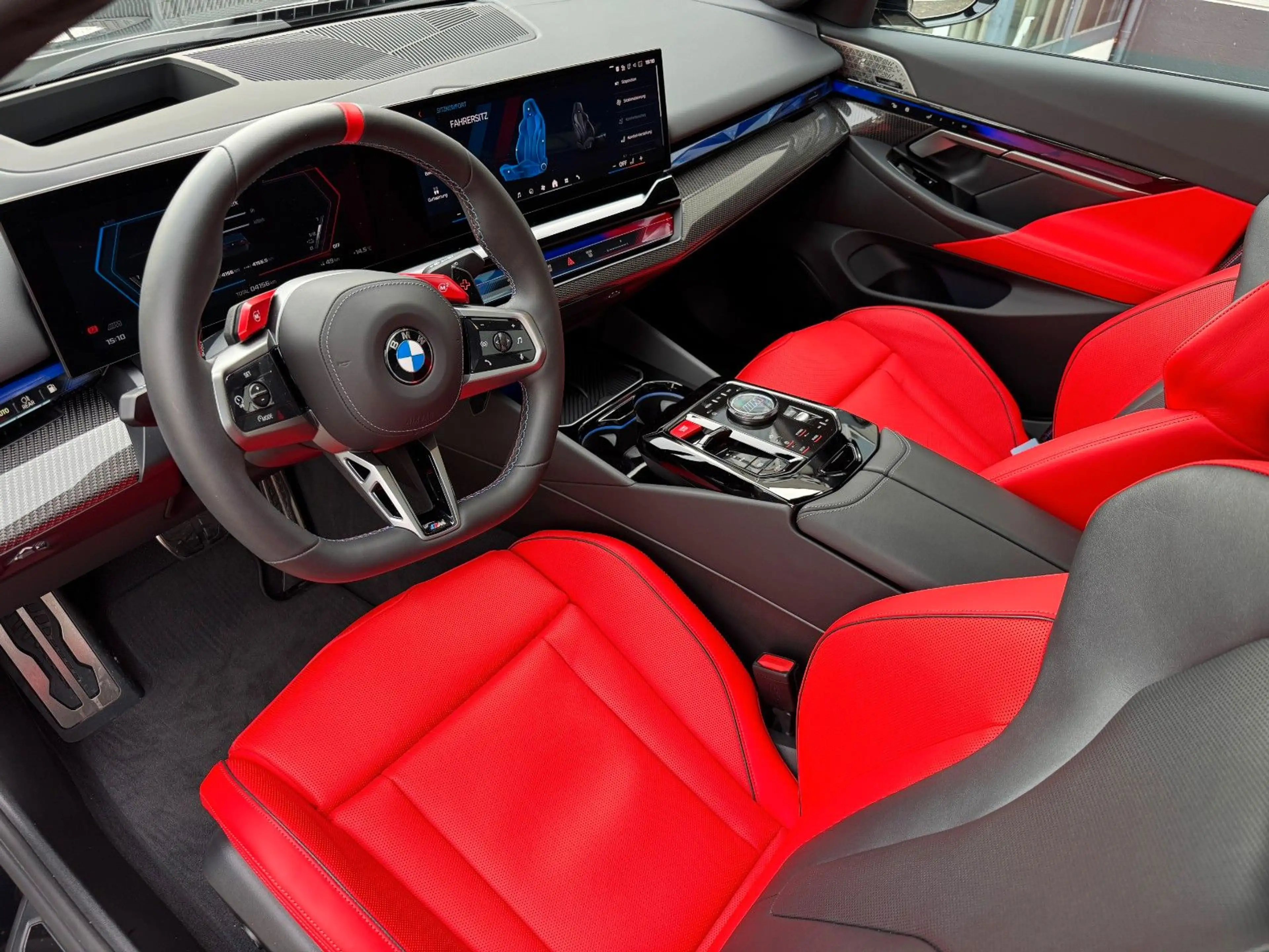 BMW M5 M Package/Fond Entertainment/Panor/Anhäng/B&W — photo 14