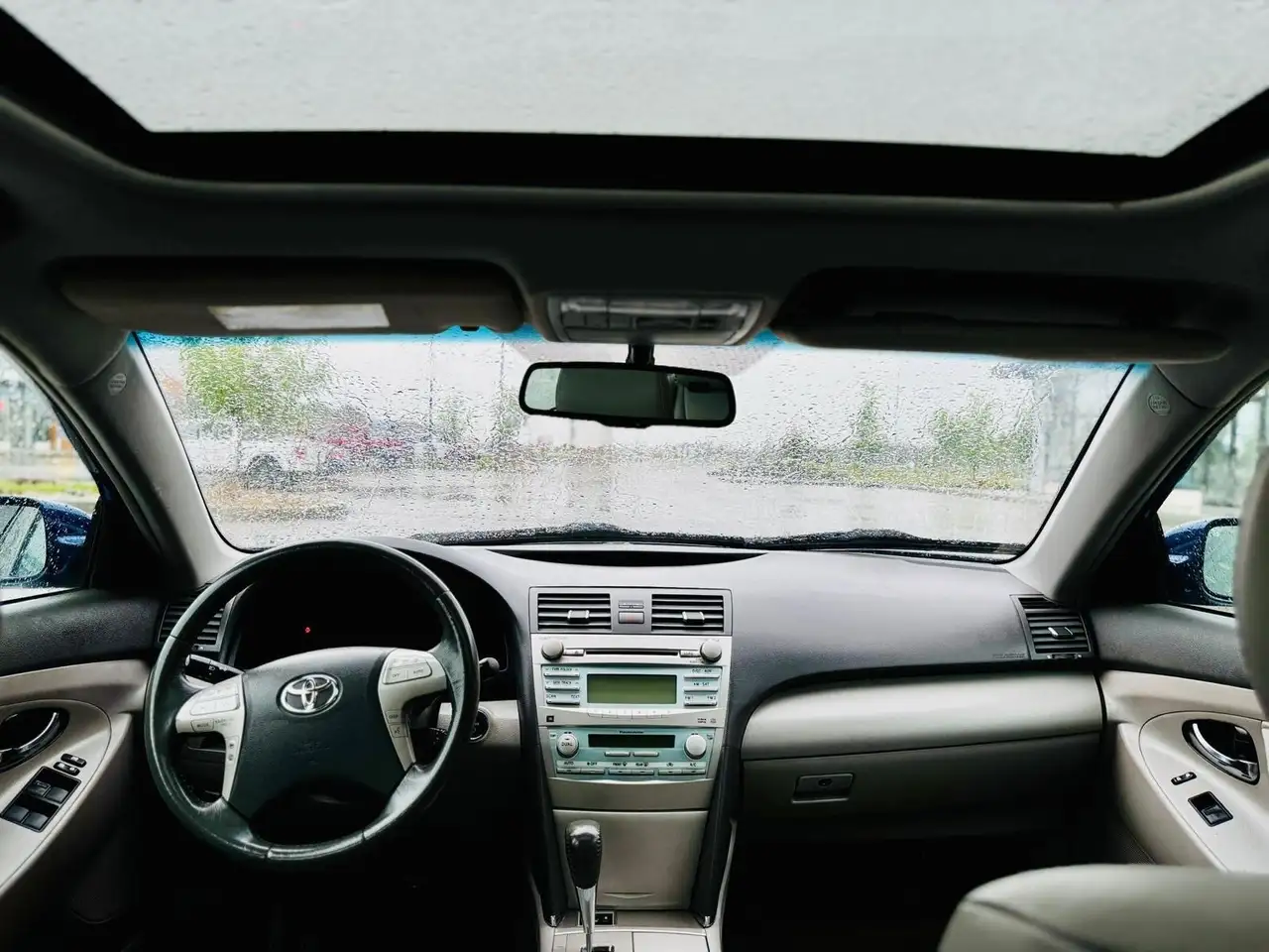 Toyota Camry снимка Toyota Camry