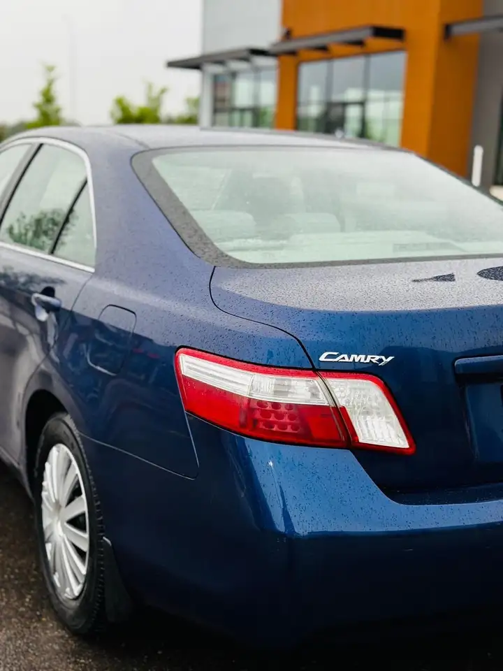 Toyota Camry снимка Toyota Camry