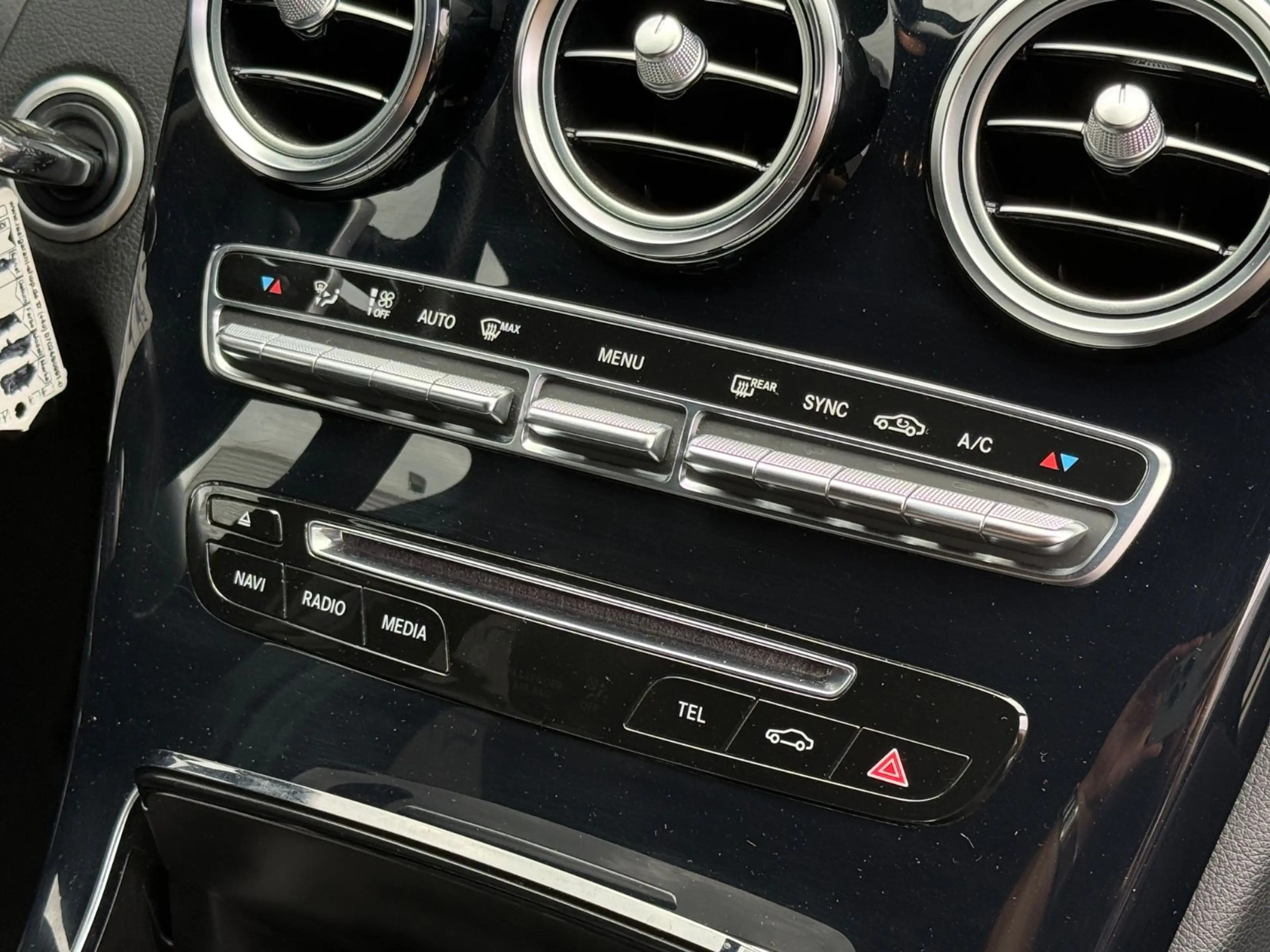 Mercedes-Benz C 200 T * AMG * NIGHT * RFK * LED * VOLLLEDER — photo 21