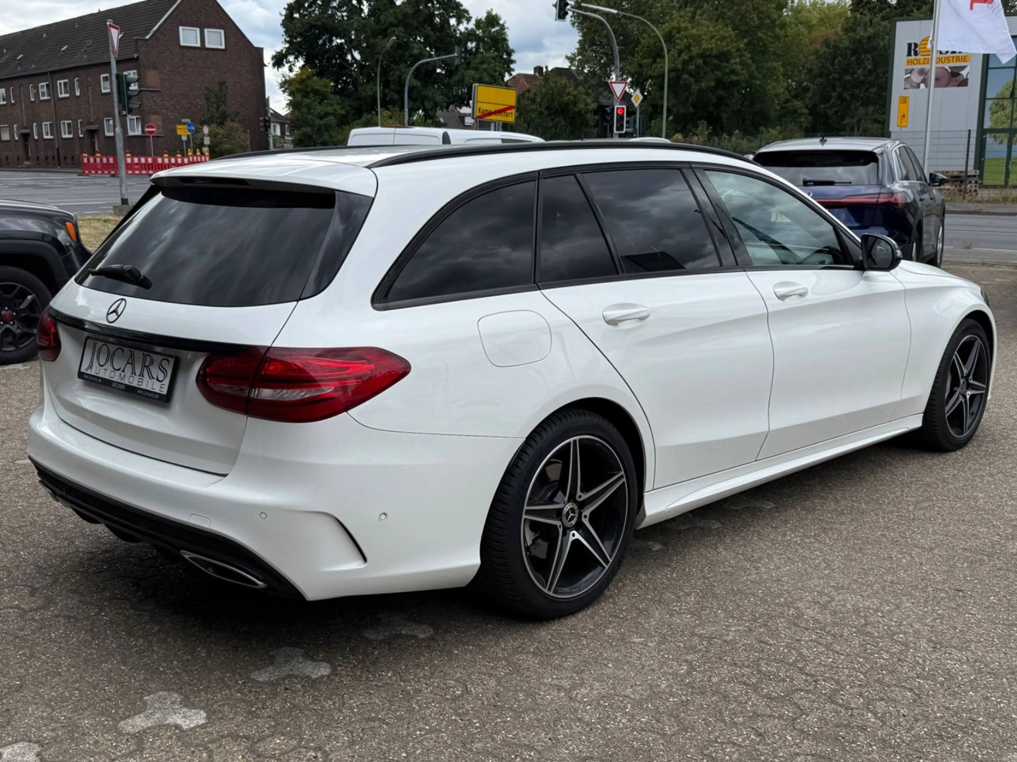 Mercedes-Benz C 200 T * AMG * NIGHT * RFK * LED * VOLLLEDER — photo 8